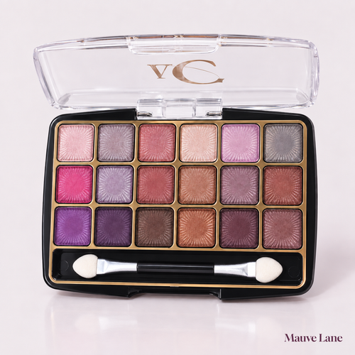 18-Color Eyeshadow Palette, Matte and Shimmer - studio photo