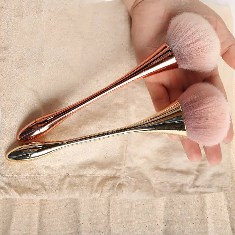Fluffy Blush Brush, Soft Bristles - product detail